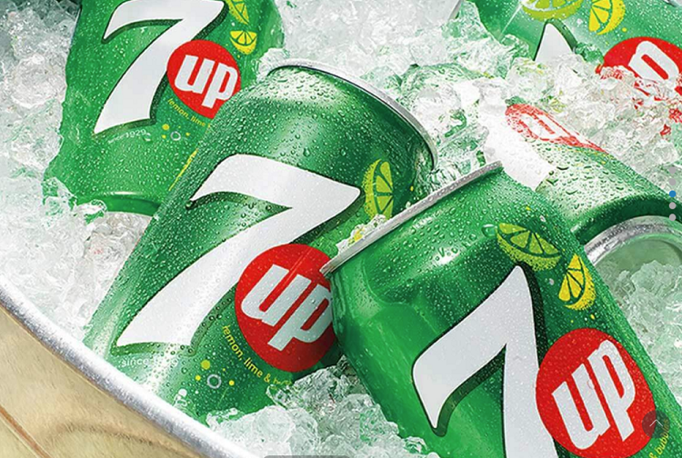 7-up-cans